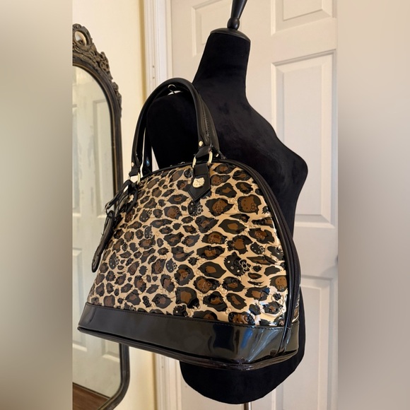 Hello Kitty Handbags - Rare LOUNGEFLY HELLO KITTY Bag